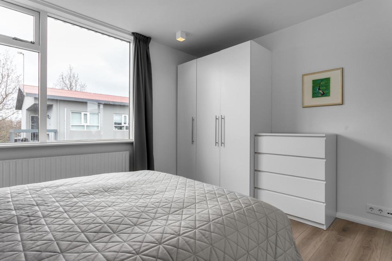 Greenkey Apartment V13 Reykjavik Bagian luar foto